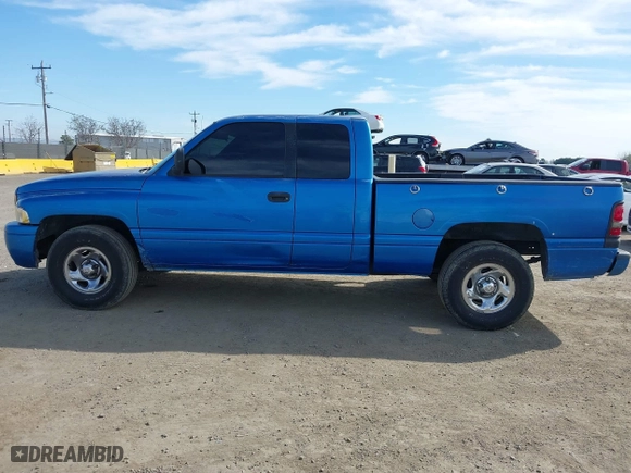 1999 Dodge Ram 1500 with VIN 3B7HC13Z2XG197088, listed as a IAAI auction lot 41686269 with 210,662 mi miles. Bid and sale history available at carsss.com. Image 14.