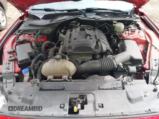 2020 Ford Mustang EcoBoost z VIN 1FA6P8TH2L5122958, wystawiony jako IAAI lot #42151031 z przebiegiem 47 793 mil mil oraz . Historia ofert i sprzedaży dostępna na DreamBid. Obrazek 10.
