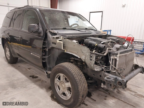 2004 Chevrolet TrailBlazer LS with VIN 1GNDT13S742420710, listed as a IAAI auction lot 41855491 with 209,315 mi miles. Bid and sale history available at carsss.com. Image 1.