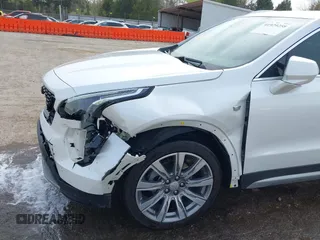 2020 Cadillac XT4 FWD Premium Luxury with VIN 1GYFZCR40LF023118, listed as a IAAI auction lot 41929258 with 81,510 mi miles and . Bid and sale history available at DreamBid. Image 6.