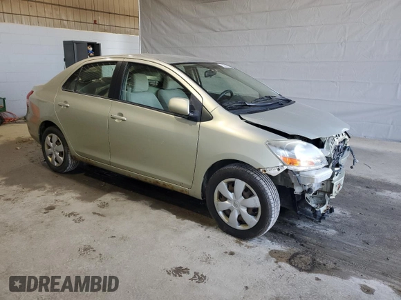2008 Toyota Yaris z VIN JTDBT923381274987, wystawiony jako Copart lot #52081485 z przebiegiem 188 017 mil mil oraz Szkoda całkowita • Salvage title. Historia ofert i sprzedaży dostępna na DreamBid. Obrazek 4.