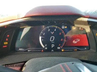 2021 Chevrolet Corvette 3LT with VIN 1G1YC2D47M5102075, listed as a Copart auction lot 85314404 with 3,650 mi miles and Salvage Title. Bid and sale history available at carsss.com. Image 9.