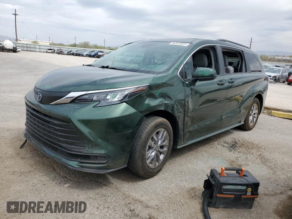 2024 Toyota Sienna LE z VIN 5TDBRKEC7RS187146, wystawiony jako Copart lot #56322655 z przebiegiem 21 611 mil mil oraz Szkoda całkowita • Salvage title. Historia ofert i sprzedaży dostępna na DreamBid. Obrazek 1.