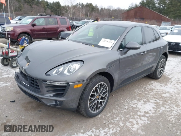 2016 Porsche Macan S with VIN WP1AB2A50GLB50640, listed as a IAAI auction lot 41275316 with 40,474 mi miles and . Bid and sale history available at DreamBid. Image 17.