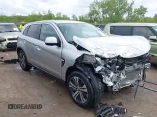 2024 Mitsubishi Outlander S z VIN JA4ARUAU5RU005939, wystawiony jako IAAI lot #42242059 z przebiegiem 32 514 mil mil oraz . Historia ofert i sprzedaży dostępna na DreamBid. Obrazek 1.