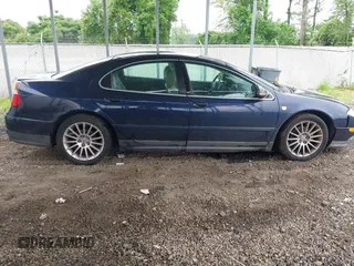 2002 Chrysler 300M M z VIN 2C3AE76K52H311224, wystawiony jako IAAI lot #42219634 z przebiegiem 172 884 mil mil oraz . Historia ofert i sprzedaży dostępna na DreamBid. Obrazek 13.