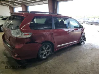 2016 Toyota Sienna SE с VIN 5TDXK3DC3GS758341, выставлен на аукционе Copart как лот 60935395 с пробегом 176 295 миль миль и Списание • Salvage title. История ставок и продаж доступна на DreamBid. Изображение 3.