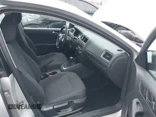 2011 Volkswagen Jetta Sedan S with VIN 3VW2K7AJ8BM363162, listed as a IAAI auction lot 41253390 with 153,014 mi miles. Bid and sale history available at carsss.com. Image 5.