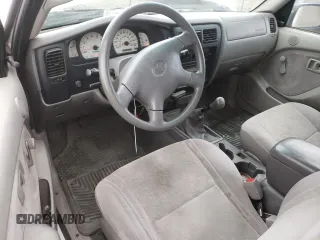 2003 Toyota Tacoma z VIN 5TEVL52N03Z166347, wystawiony jako Copart lot #50922215 z przebiegiem 227 396 mil mil oraz Czysty tytuł • Clean title. Historia ofert i sprzedaży dostępna na DreamBid. Obrazek 8.