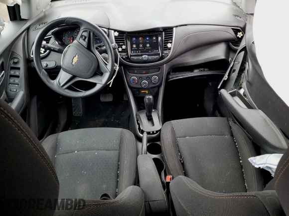 2020 Chevrolet Trax LS with VIN 3GNCJKSB1LL211212, listed as a Copart auction lot 50699895 with 59,276 mi miles and Non Repairable. Bid and sale history available at DreamBid. Image 8.