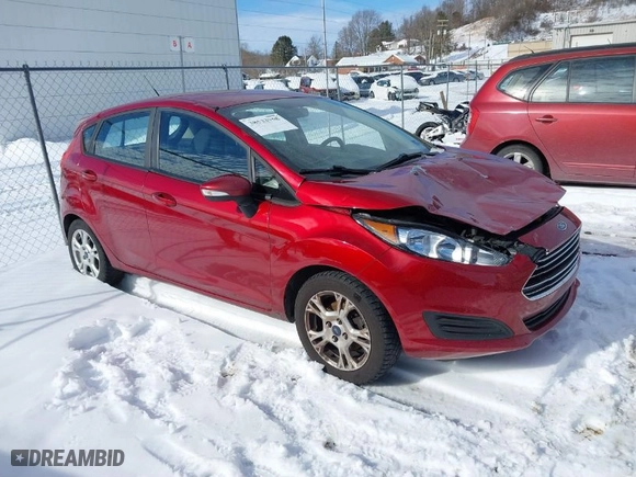 2015 Ford Fiesta SE with VIN 3FADP4EJ9FM218584, listed as a IAAI auction lot 38533758 with 113,049 mi miles. Bid and sale history available at carsss.com. Image 1.