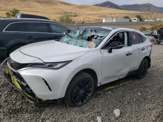 2023 Toyota Venza LE with VIN JTEAAAAHXPJ147518, listed as a Copart auction lot 71724614 with 0 mi miles and Salvage Title. Bid and sale history available at carsss.com. Image 1.