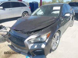 2014 Infiniti Q50 with VIN JN1BV7AP0EM673520, listed as a IAAI auction lot 41287915 with 178,339 mi miles. Bid and sale history available at carsss.com. Image 18.