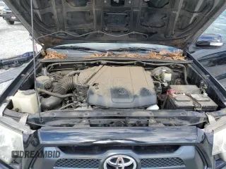 2015 Toyota Tacoma PreRunner z VIN 5TFKU4HN9FX007212, wystawiony jako Copart lot #42428355 z przebiegiem 181 807 mil mil oraz Szkoda całkowita • Salvage title. Historia ofert i sprzedaży dostępna na DreamBid. Obrazek 11.