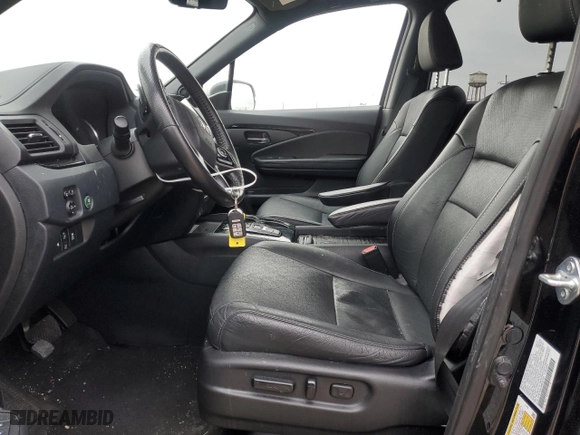 2021 Honda Passport Elite with VIN 5FNYF8H03MB027396, listed as a Copart auction lot 84208414 with 56,641 mi miles and Salvage Title. Bid and sale history available at carsss.com. Image 7.