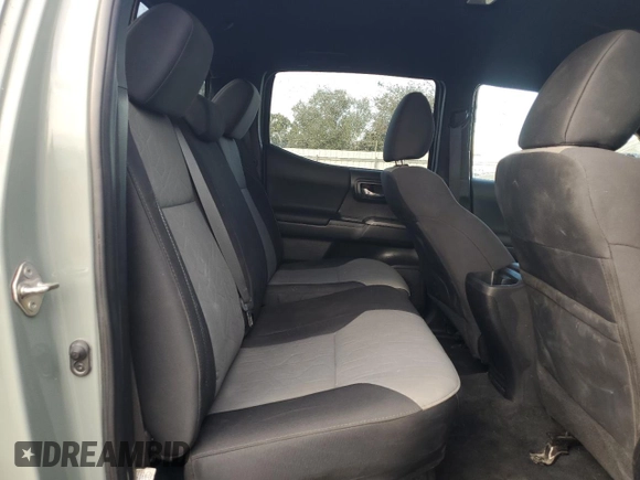 2023 Toyota Tacoma SR5 z VIN 3TMAZ5CN3PM210839, wystawiony jako Copart lot #88169495 z przebiegiem 17 766 mil mil oraz Czysty tytuł • Clean title. Historia ofert i sprzedaży dostępna na DreamBid. Obrazek 10.