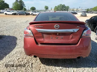 2015 Nissan Altima SL with VIN 1N4AL3AP1FN335603, listed as a Copart auction lot 53728445 with 188,907 mi miles and Salvage Title. Bid and sale history available at DreamBid. Image 6.