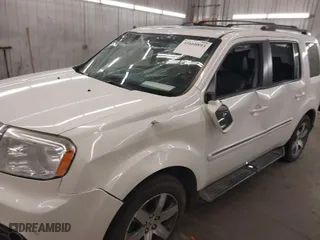2012 Honda Pilot Touring with VIN 5FNYF4H9XCB035551, listed as a IAAI auction lot 41668893 with 1 mi miles. Bid and sale history available at carsss.com. Image 6.