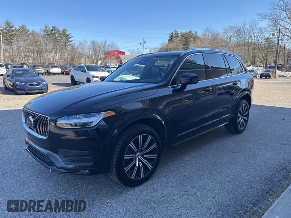 2023 Volvo XC90 Core z VIN YV4L12PVXP1904480, wystawiony jako IAAI lot #41785052 z przebiegiem 144 584 mil mil oraz . Historia ofert i sprzedaży dostępna na DreamBid. Obrazek 2.