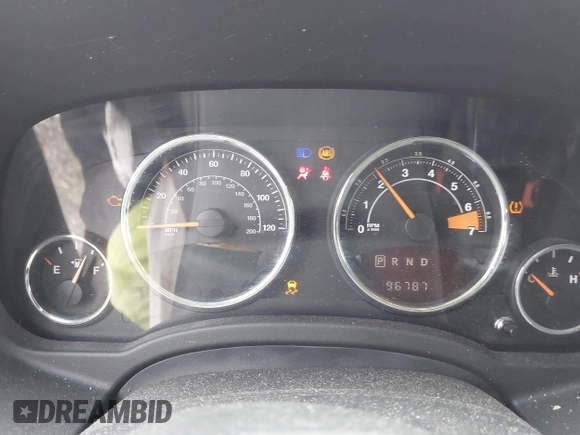 2016 Jeep Compass Latitude with VIN 1C4NJCEA3GD766040, listed as a IAAI auction lot 42667808 with 96,787 mi miles and . Bid and sale history available at DreamBid. Image 7.