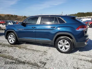 2020 Volkswagen Atlas S with VIN 1V2AC2CA8LC225330, listed as a Copart auction lot 42373235 with 100,470 mi miles and Clean title. Bid and sale history available at DreamBid. Image 2.