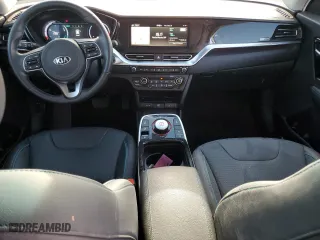 2020 Kia Niro EV EX Premium with VIN KNDCE3LG8L5080860, listed as a Copart auction lot 72027334 with 44,903 mi miles and Salvage Title. Bid and sale history available at carsss.com. Image 8.