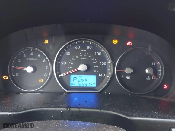 2012 Hyundai Santa Fe GLS with VIN 5XYZG3ABXCG159336, listed as a IAAI auction lot 41635699 with 128,975 mi miles. Bid and sale history available at carsss.com. Image 15.