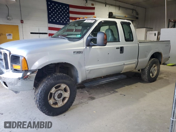 2006 Ford F-350 XL with VIN 1FTWX31576EA75467, listed as a Copart auction lot 48431255 with 256,706 mi miles and Clean Title. Bid and sale history available at DreamBid. Image 1.
