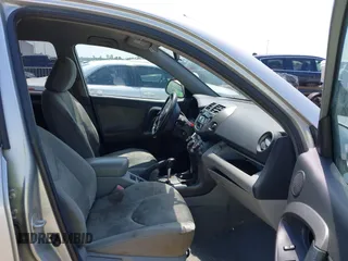 2010 Toyota RAV4 с VIN 2T3ZF4DV2AW036580, выставлен на аукционе IAAI как лот 42409728 с пробегом Не указан миль и . История ставок и продаж доступна на DreamBid. Изображение 5.