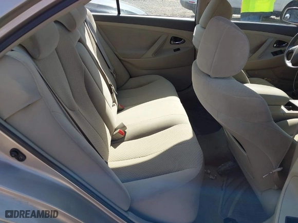 2007 Toyota Camry CE with VIN 4T1BE46K57U082347, listed as a IAAI auction lot 42004676 with 107,000 mi miles. Bid and sale history available at carsss.com. Image 8.