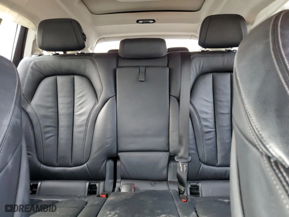 2019 BMW X7 xDrive40i with VIN 5UXCW2C58KL082655, listed as a Copart auction lot 88958225 with 0 mi miles and Salvage Title. Bid and sale history available at carsss.com. Image 10.