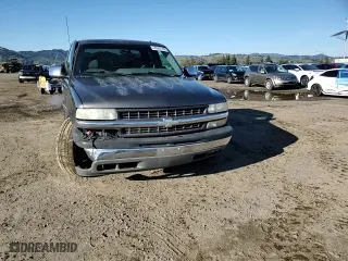 2001 Chevrolet Silverado 1500 LS with VIN 2GCEC19TX11265109, listed as a Copart auction lot 44585145 with 0 mi miles and Salvage Title. Bid and sale history available at carsss.com. Image 11.