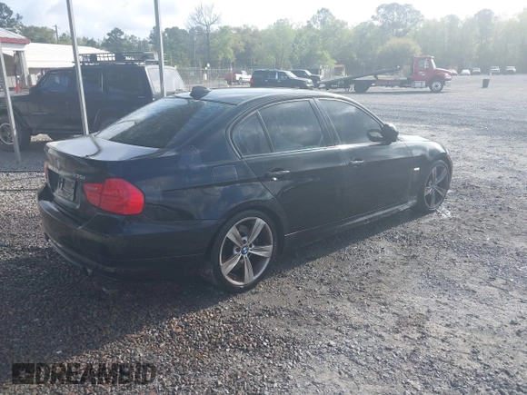 2011 BMW 3 Series 335i with VIN WBAPM5C57BE435169, listed as a IAAI auction lot 41940172 with 136,346 mi miles. Bid and sale history available at carsss.com. Image 4.