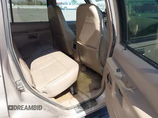 1997 Ford Explorer XL z VIN 1FMDU34E8VZC05433, wystawiony jako IAAI lot #42149185 z przebiegiem 385 208 mil mil oraz . Historia ofert i sprzedaży dostępna na DreamBid. Obrazek 8.
