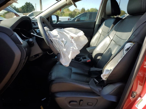 2015 Nissan Rogue SL with VIN 5N1AT2MV0FC877426, listed as a Copart auction lot 51425125 with 82,040 mi miles and Salvage Title. Bid and sale history available at carsss.com. Image 7.