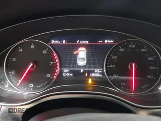 2013 Audi A6 Premium Plus z VIN WAUGGAFC1DN093411, wystawiony jako IAAI lot #42281491 z przebiegiem 138 135 mil mil oraz . Historia ofert i sprzedaży dostępna na DreamBid. Obrazek 7.