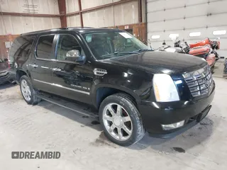 2009 Cadillac Escalade ESV с VIN 1GYFK26289R102612, выставлен на аукционе IAAI как лот 42088623 с пробегом 190 506 миль миль и . История ставок и продаж доступна на DreamBid. Изображение 1.