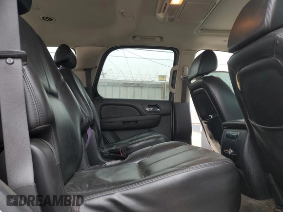 2007 Chevrolet Tahoe LT with VIN 1GNFC13007R368744, listed as a Copart auction lot 60379365 with 209,027 mi miles and Clean title. Bid and sale history available at DreamBid. Image 11.