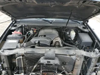 2008 Chevrolet Suburban LTZ with VIN 3GNFK16308G105020, listed as a Copart auction lot 51494565 with 190,246 mi miles and Salvage Title. Bid and sale history available at carsss.com. Image 12.