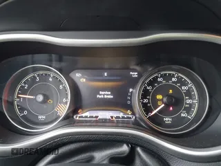 2014 Jeep Cherokee Limited z VIN 1C4PJMDB7EW197154, wystawiony jako IAAI lot #42079118 z przebiegiem 153 300 mil mil oraz . Historia ofert i sprzedaży dostępna na DreamBid. Obrazek 7.
