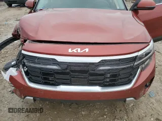 2024 Kia Seltos SX z VIN KNDETCA74R7585079, wystawiony jako Copart lot #43315445 z przebiegiem 2 248 mil mil oraz Czysty tytuł • Clean title. Historia ofert i sprzedaży dostępna na DreamBid. Obrazek 12.