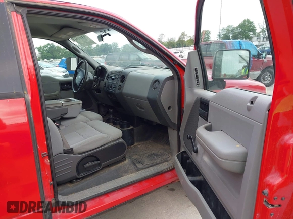 2005 Ford F-150 STX with VIN 1FTRX14W65NA08234, listed as a IAAI auction lot 42546914 with Not provided miles and . Bid and sale history available at DreamBid. Image 5.