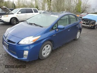 2010 Toyota Prius II z VIN JTDKN3DU9A0198619, wystawiony jako Copart lot #51526275 z przebiegiem 160 450 mil mil oraz Szkoda całkowita • Salvage title. Historia ofert i sprzedaży dostępna na DreamBid. Obrazek 1.