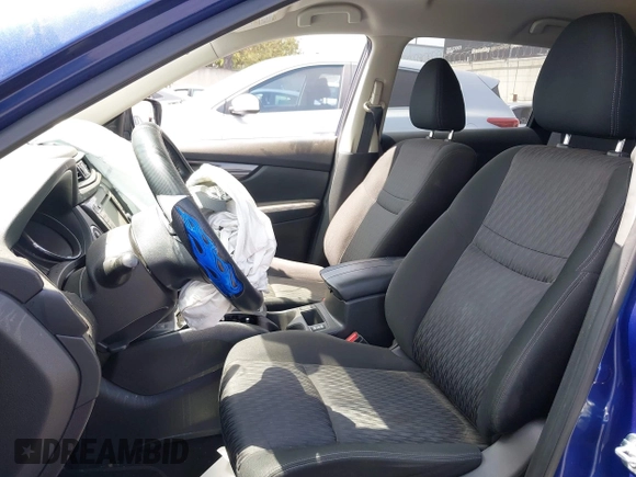 2019 Nissan Rogue SV with VIN JN8AT2MT7KW268205, listed as a IAAI auction lot 41987162 with 59,702 mi miles. Bid and sale history available at carsss.com. Image 20.