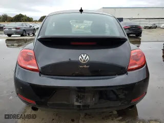 2012 Volkswagen Beetle 2.0T Turbo PZEV with VIN 3VWVA7AT0CM625968, listed as a Copart auction lot 43543005 with 0 mi miles and Salvage Title. Bid and sale history available at carsss.com. Image 6.
