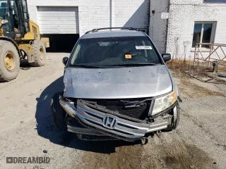 2011 Honda Odyssey LX with VIN 5FNRL5H29BB069775, listed as a Copart auction lot 75111944 with 169,225 mi miles and Salvage Title. Bid and sale history available at carsss.com. Image 5.