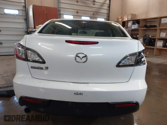 2010 Mazda 3 i SV with VIN JM1BL1SF5A1221905, listed as a IAAI auction lot 41876278 with 131,127 mi miles and . Bid and sale history available at DreamBid. Image 16.