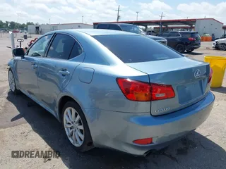 2006 Lexus IS 250 with VIN JTHCK262762005185, listed as a IAAI auction lot 42260912 with 131,653 mi miles and . Bid and sale history available at DreamBid. Image 3.