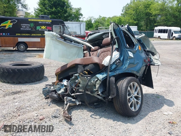 2024 BMW X5 xDrive40i with VIN 5UX23EU03R9V51425, listed as a IAAI auction lot 42273516 with 19,406 mi miles and . Bid and sale history available at DreamBid. Image 11.