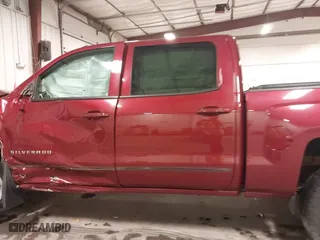 2015 Chevrolet Silverado 1500 LT with VIN 3GCUKREC8FG208716, listed as a IAAI auction lot 41747903 with 125,657 mi miles. Bid and sale history available at carsss.com. Image 15.